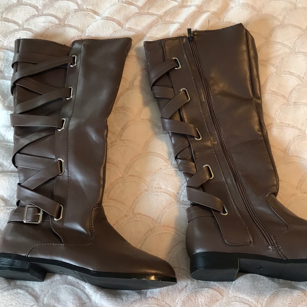 Boots NEW!